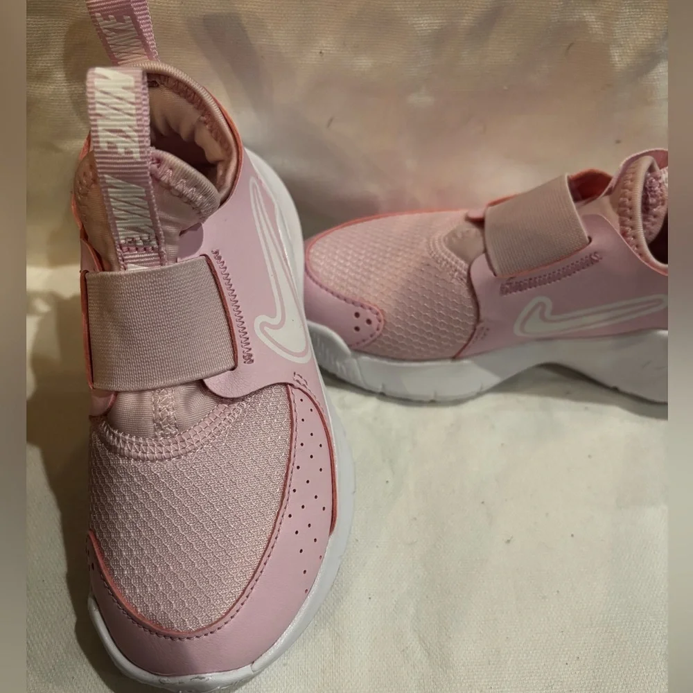 Nike Flex Runner 3 Pink Foam/White Toddler Girl's Slip On Shoes - Size 10C